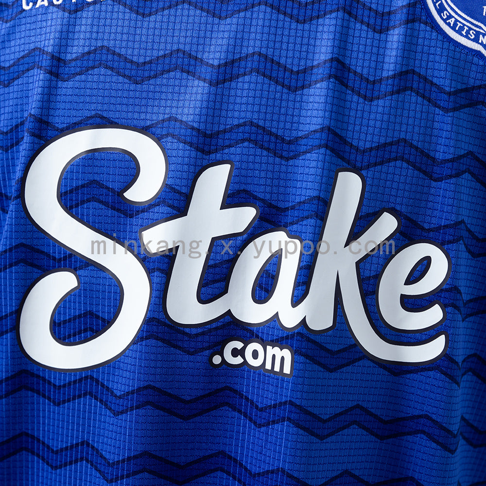 Everton Home Kit 25/26 Fan Version