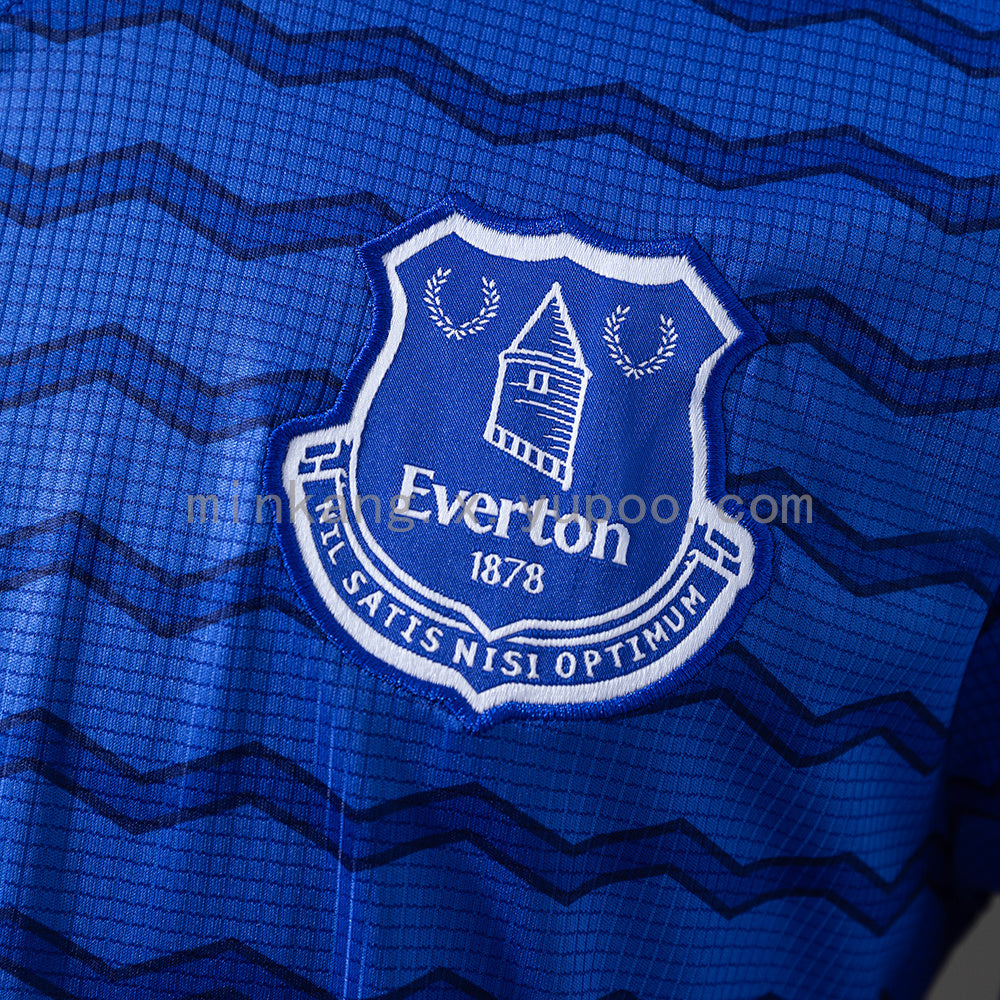 Everton Home Kit 25/26 Fan Version