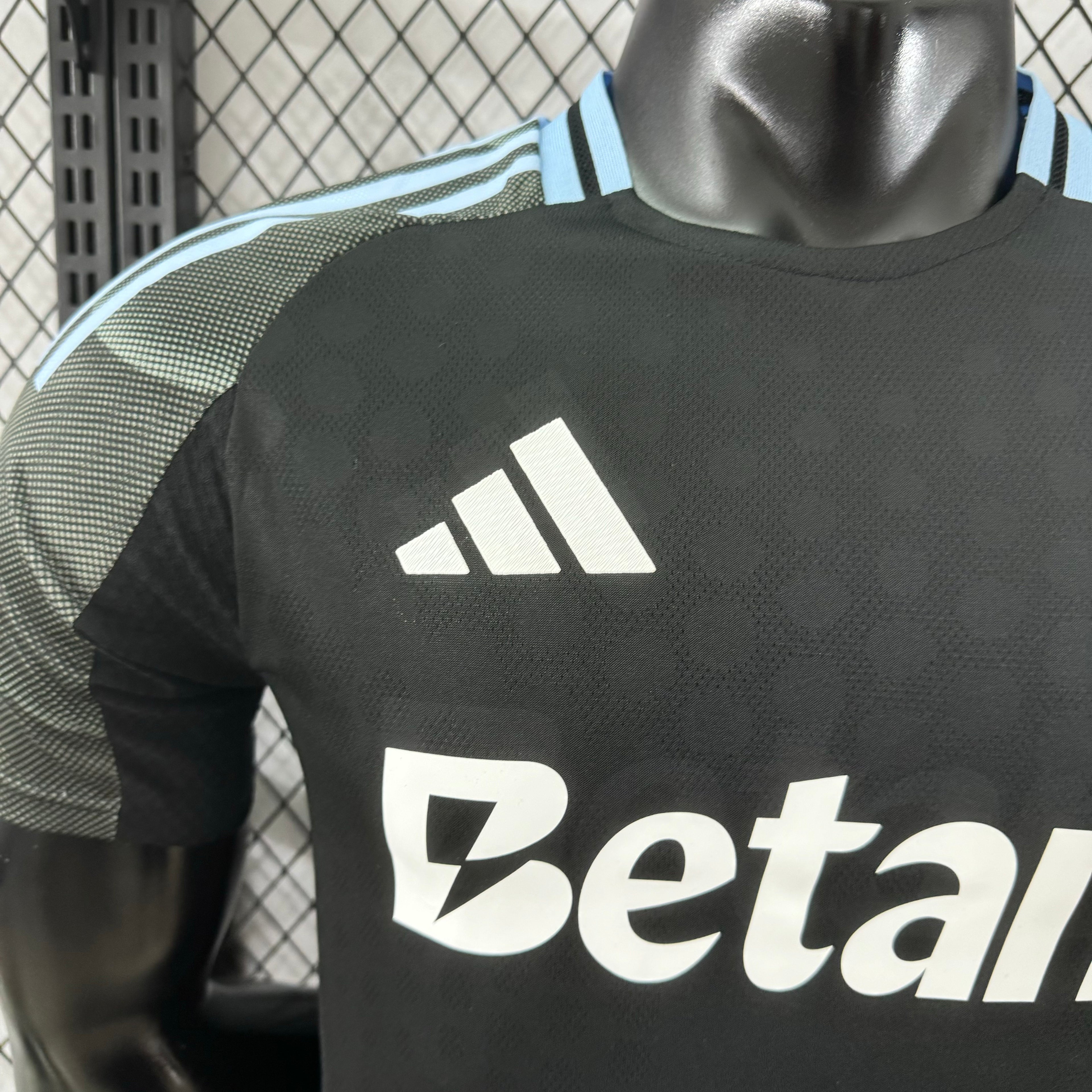 Aston Villa Away Kit 25/26 Player Version (Cópia)