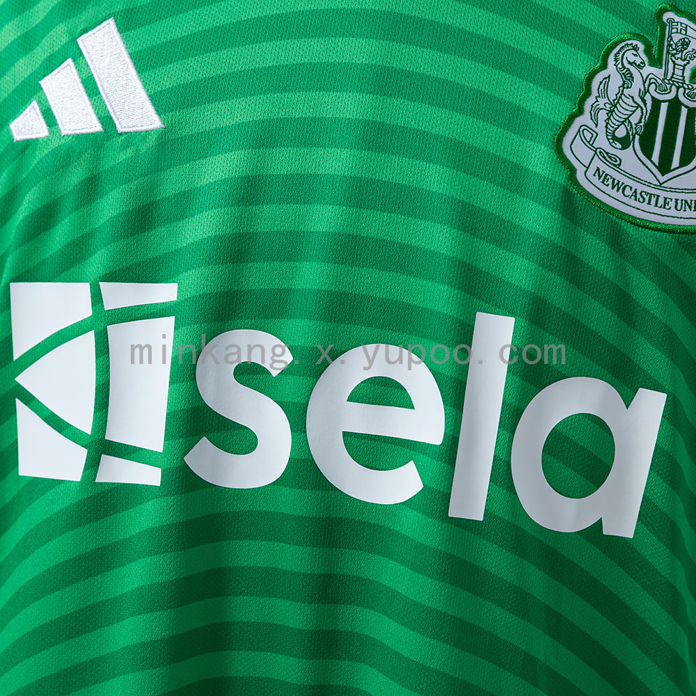 Newcastle Away Kit 25/26 Fan Version