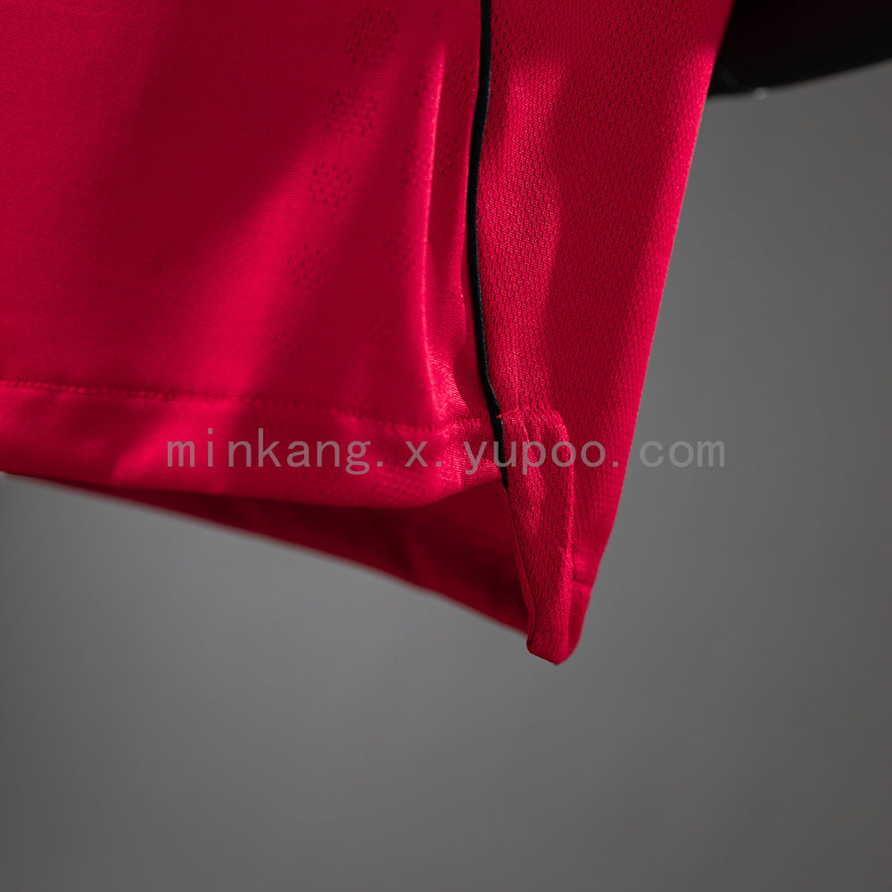 Manchester United 25/26 Home Kit Player Version