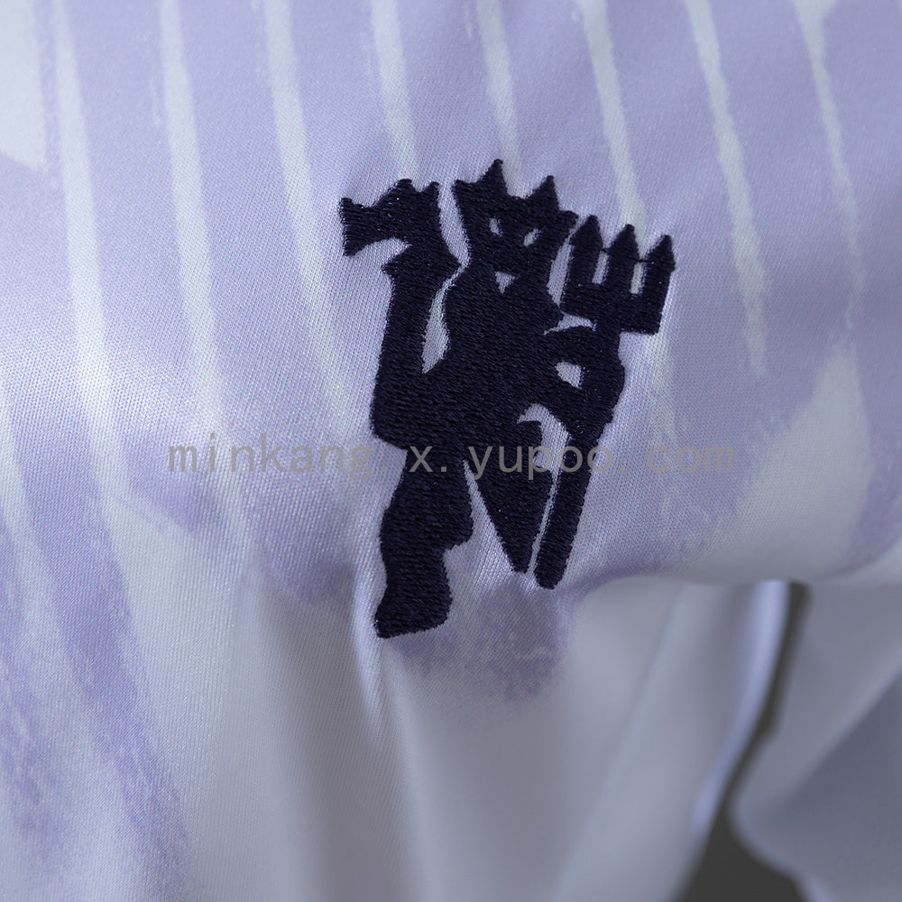 Manchester United Away Kit 25/26 Fan Version Female