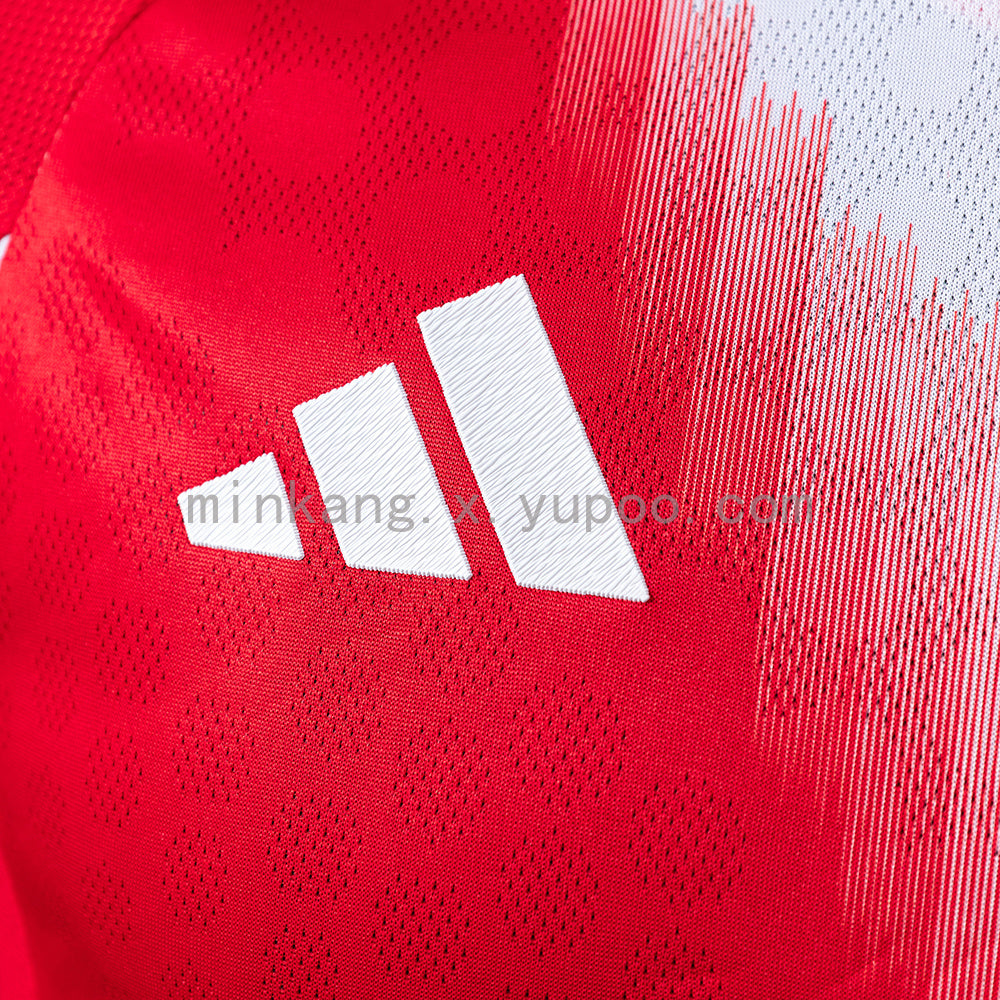 Bayer Munich Home 25/26 Player Version