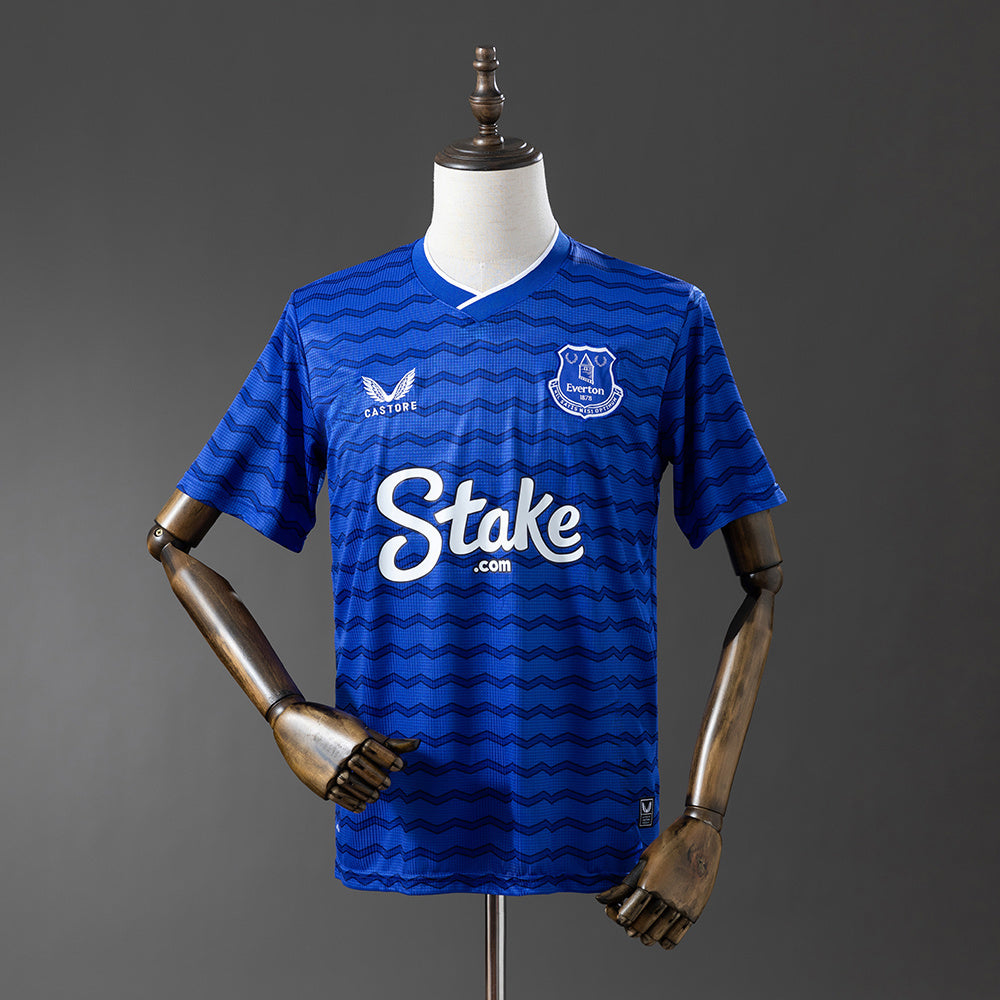 Everton Home Kit 25/26 Fan Version