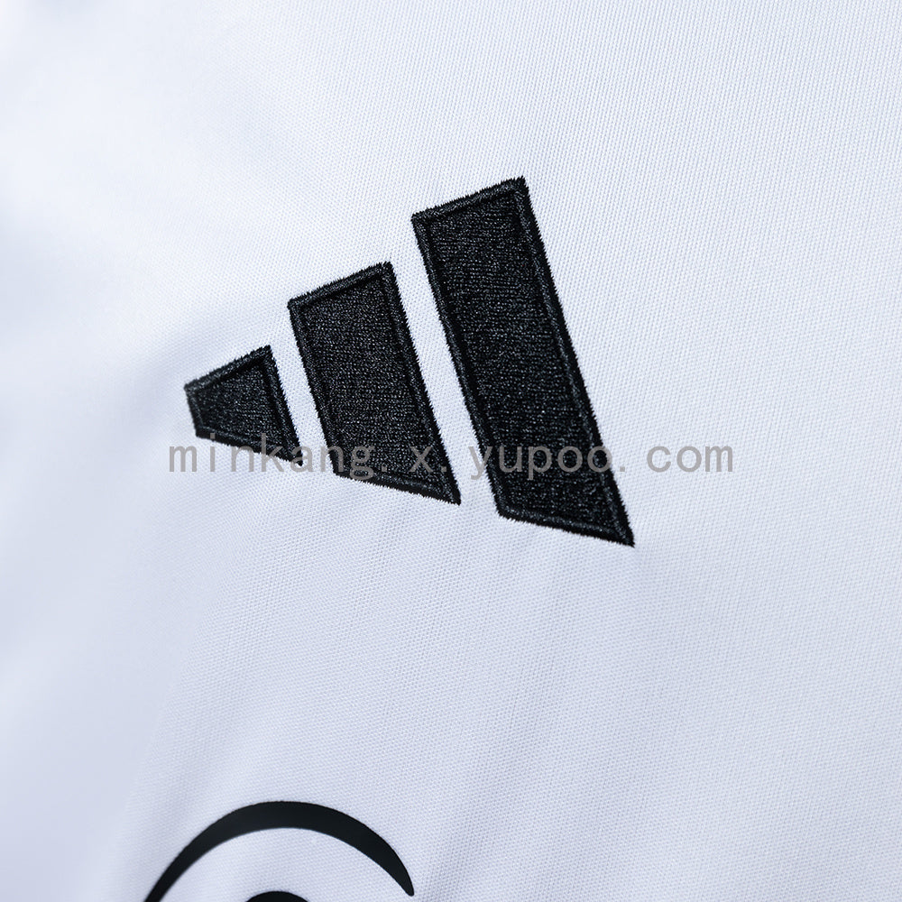 Frankfurt Away 25/26 Fan Version