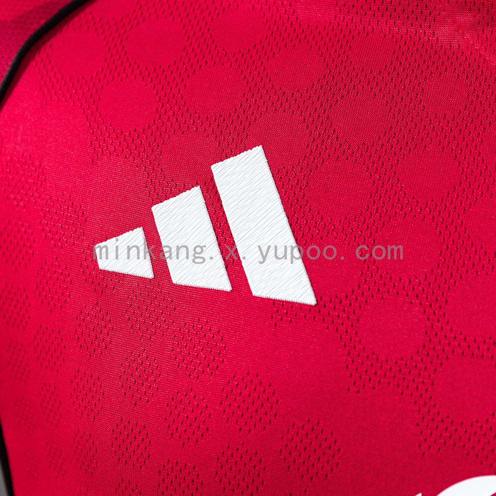 Manchester United 25/26 Home Kit Player Version